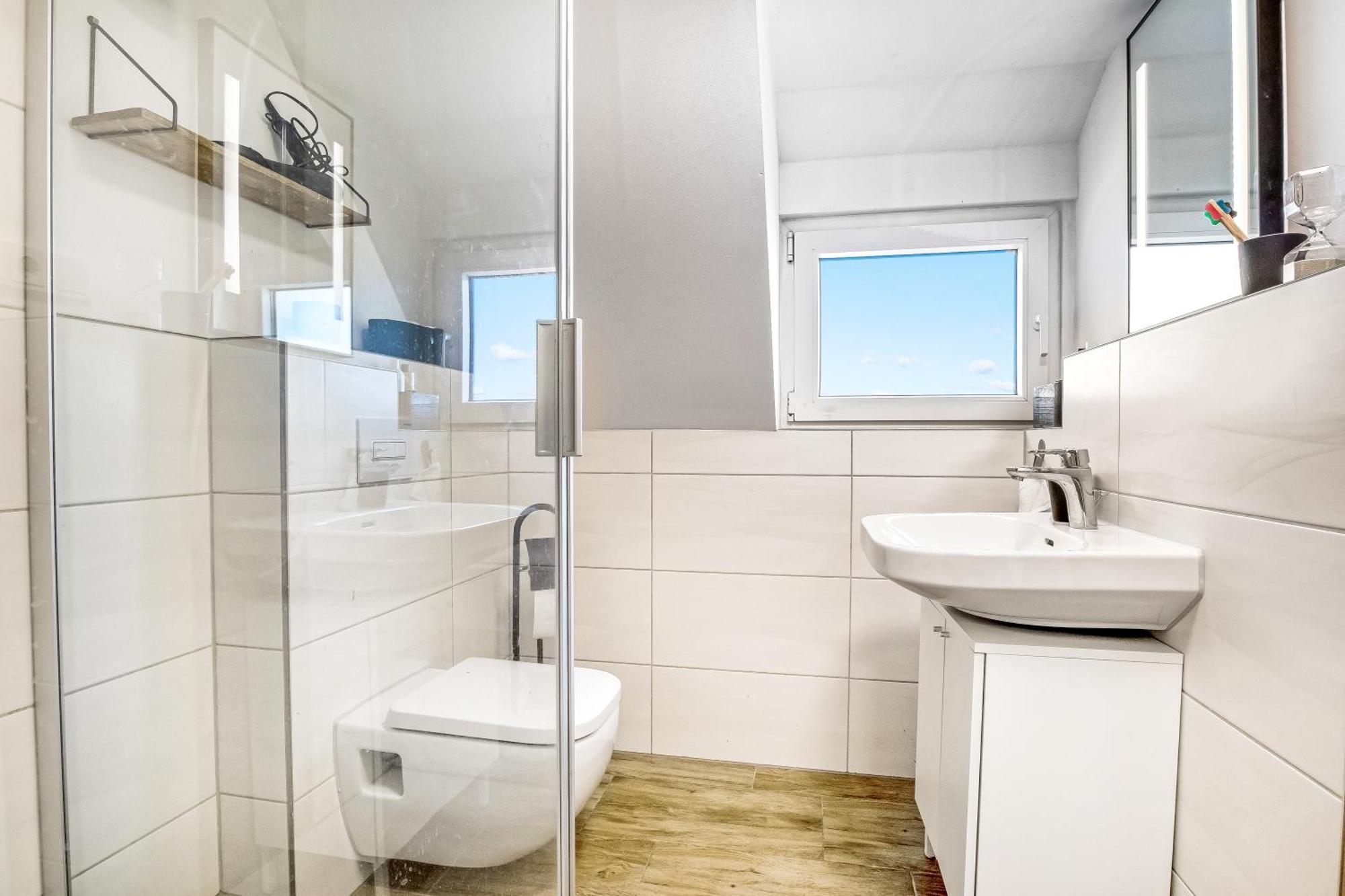Apartment 110 Qm Penthousewohnung Bei Bonn / Koeln
